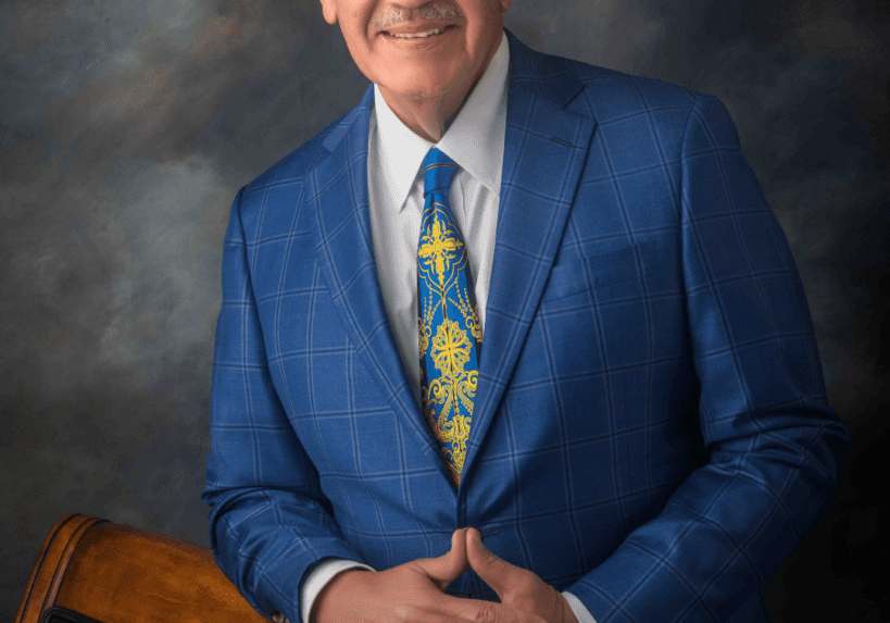 Three-quarter portrait of man in patterned tie
